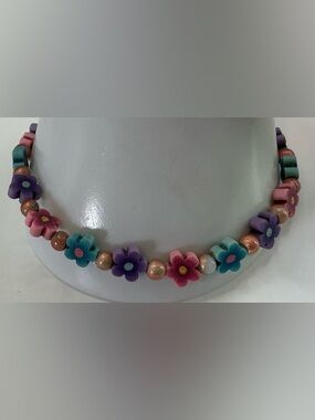 AVON MULTI COLOR FLOWER BEADED BRACELET OR ANKLET SIZE 8 INCH